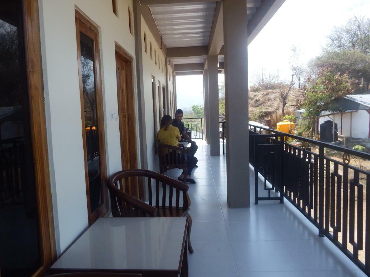 Golo Tango Homestay Labuan Bajo Extérieur photo